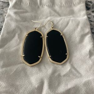 Kendra Scott Danielle earrings